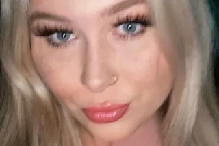 BLONDE BOMBSHELL - Image 1