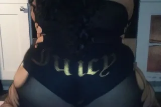 Thick & Sweet LIGHTSKIN💋😌 Frea... - Image 1