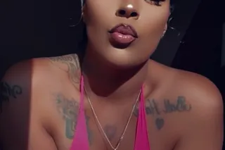 100% Hottie - 24 - Image 1