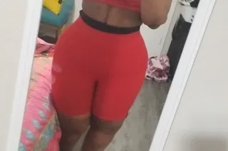 thicki Nicki is an experience ... - Image 3