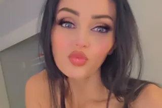 freaky🫦 kinky descreet respect... - Image 3