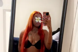 Young Hot Foreign Exotic Goddess👅✨🍑 NEW IN TOWN 💦 - Image 1