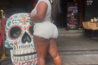 💚BADDIE IN TOWN💚INCALLS&&OUTCA... - Image 1