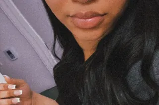 5'8 Thick Hazel Eyed Bombshell... - Image 2