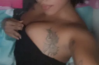 sexxxy latina mami - Image 5