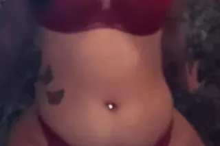 RUBS BY CHANEL ❤ AVAILABLE NOW - Image 2