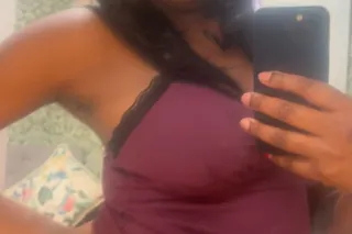 YOUNG SEXY FUN ..incalls only ... - Image 1