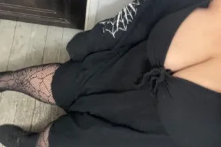 BBW GOTH LATINA LOOKING FOR YOU 🕸😈💋 - Image 8