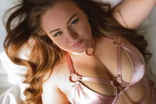 Text for Availability Now 🤗Outcall starts at 180 🦋100% Real Photos 💋 PAWG❤ Beautiful Curvy Goddess ❤ - Image 11