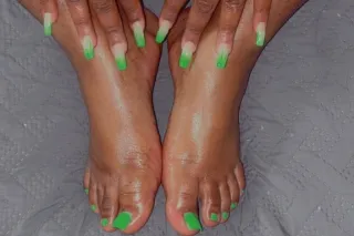 INCALLS BABY LET ME PUT THIS T... - Image 3