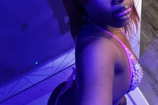 The Wettest Ebony 🔥💦 Throat 10/10 🤪 Cum Visit 🍒🤪 Incalls and Outcalls ✔ 5 ⭐⭐⭐⭐⭐ Service Truck driver Friendly 🚛 - Image 5