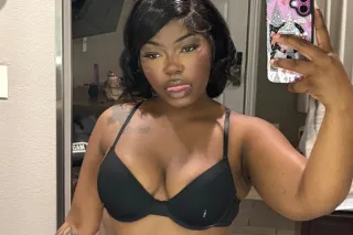 Cynn Cityy 😋 Creamy 🍦Wet 💦 Tig... - Image 1