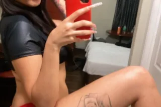 Available 24/7 Blue eye, beaut... - Image 1