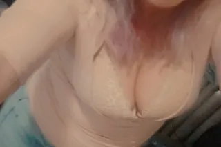 IM YOUR NEW FAVORITE ADDICTION/ AVAILABLE 24 H ON CALL - Image 10