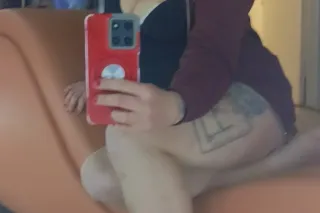 IM YOUR NEW FAVORITE ADDICTION... - Image 3