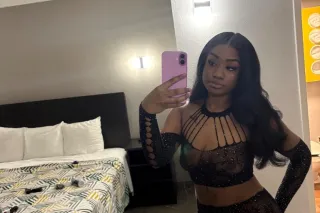 All THROAT, No Hands😋💦Wet, Tig... - Image 3