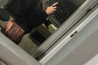 👅🧚🏼♀💧UR FANTASY FULLFILLER🪢⛓🐈 - Image 5