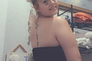 snowbunny in town😍🤪 - 24 - Image 1