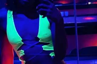 This pretty pussy is just a call away📲💦 - Image 11