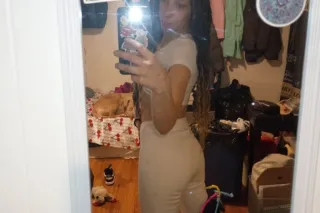 Bambi Hagerstown and surrounding areas🌼🥰i - Image 1