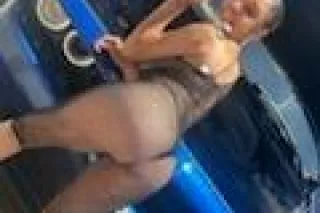 sexy ass slut - Image 10