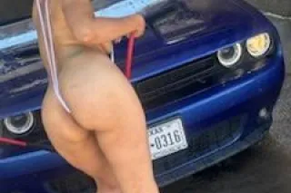 sexy ass slut - 25 - Image 1