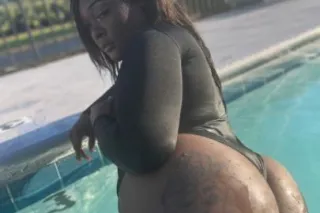 New here 🧚🏽♀Come see about tro... - Image 1