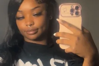 cum see me bby 😍💦💋 free head s... - Image 1