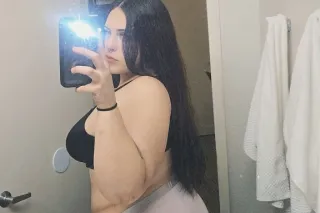 thicc and curvy bombshell😛 - 2... - Image 4