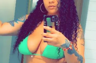 Sexy Mature Women😘 OutCall/ INCALL 😜 No Fake AD🤗 - Image 5