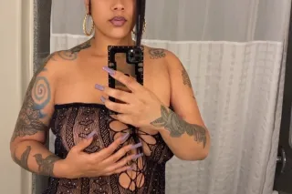 Sexy Mature Women😘 OutCall/ INCALL 😜 No Fake AD🤗 - Image 1