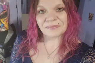 my pretty mouth sure loves to put my lips to work on some dick. I moan and talk nasty and i even cum from sucking dick how much it makes my pussy cream. I can't get enough sucking dick - Image 2