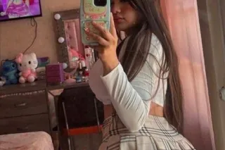 New in town Facetime Shows Cal... - Image 1