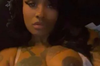 IN 6 hrs im leaving come fuck me 😘🤗🤗 must facetime - Image 2