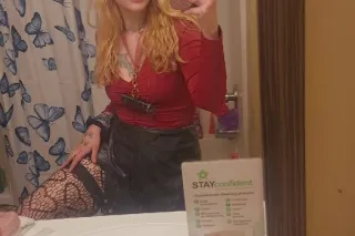 sexy lexi is ready to play with you in garland! - Image 6