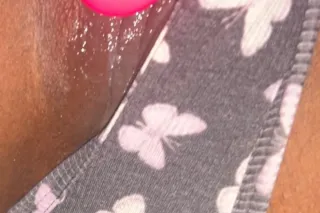 Soft Feminine And Tight 🌸...Available for Outcalls & CarDate ❣ - Image 3