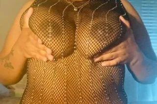 🤑3 girl show 🤑🍑💦 Nut on me Bend Me over And slap me with Meat! Choke Me Out and Bust 💦🥴On Me 💆📍 - Image 6