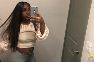 Last night in town 🌴📲 cum c me... - Image 2