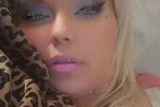 aleepy that barbie islans playboyb - Image 4