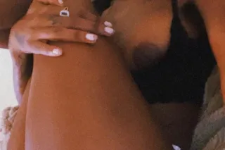 last day in town 💦💦 mini ebony... - Image 1