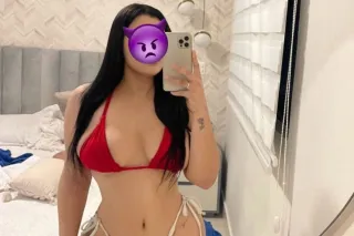 JUST ARRIVED SEXY HORNY⭐BIG BOOTY COLOMBIAN READY TO FUFILL YOUR SEXUAL FANTASIES🌕⭐ - Image 1