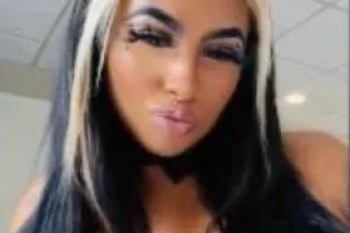 🔥🔥💕 LATINA SALE !! 🔥🔥💕💕 - 22 - Image 1