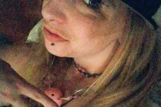 milf in need of Daddy's attent... - Image 4