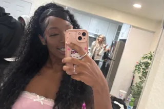 New In Town🥰Throat Goat come e... - Image 2