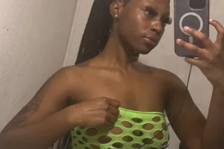 available 24/7 💦🥵 - Image 6