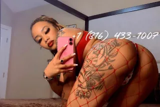 Pretty temptation you can’t resist💄💋 - Image 12