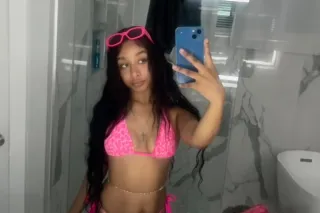 Last night 😱 INCALLS & Ft show... - Image 4