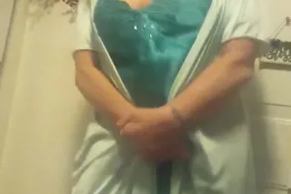 We are wet and warm on a Freez... - Image 1