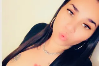 Snow days specials 💕COME SLUT ... - Image 3