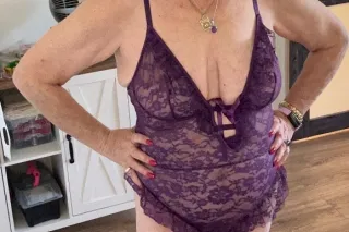 WORKING THIS AFTERNOON!! - 64 - Image 2